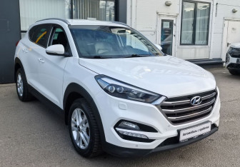 Подержанный автомобиль Hyundai Tucson 2018 года (3 фото)