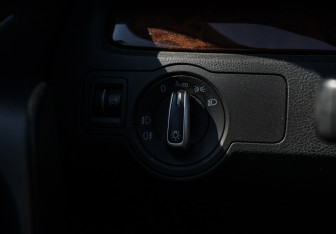 Подержанный автомобиль Volkswagen Passat Sedan 2011 года (19 фото)