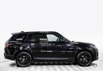 Подержанный автомобиль Land Rover Range Rover Sport 2018 года (4 фото)