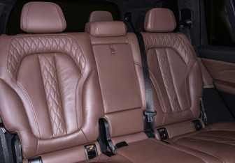 Подержанный автомобиль BMW X7 2019 года (17 фото)