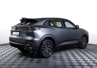 Подержанный автомобиль Changan UNI-K 2023 года (5 фото)