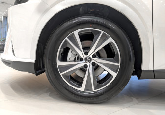 Новый Lexus RX 2025 (7 фото)