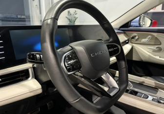 Подержанный автомобиль Chery Arrizo 8 2023 года (13 фото)