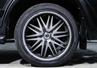 Подержанный автомобиль Lexus LX 2015 года (15 фото)