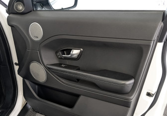 Подержанный автомобиль Land Rover Range Rover Evoque 2014 года (25 фото)