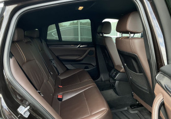Подержанный автомобиль BMW X4 2014 года (25 фото)