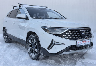 Подержанный автомобиль Jetta VS7 2022 года (3 фото)