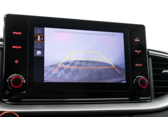 Подержанный автомобиль Kia Ceed Wagon 2021 года (16 фото)