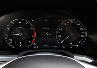 Подержанный автомобиль Volkswagen Touareg 2020 года (13 фото)