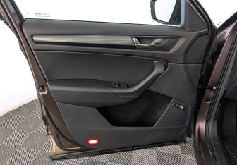 Подержанный автомобиль Skoda Kodiaq 2019 года (19 фото)