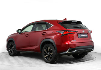 Подержанный автомобиль Lexus NX 2021 года (7 фото)