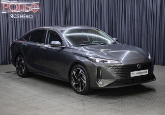 Подержанный автомобиль Changan Lamore 2023 года (3 фото)