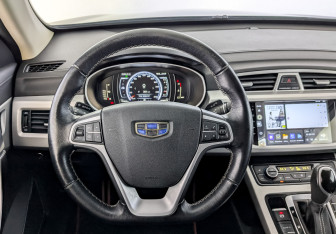 Подержанный автомобиль Geely Atlas 2019 года (22 фото)