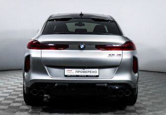 Подержанный автомобиль BMW X6 M 2021 года (6 фото)