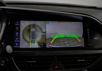 Подержанный автомобиль Geely Tugella 2022 года (17 фото)