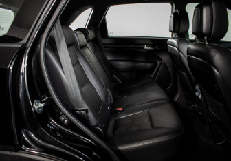Подержанный автомобиль Kia Sorento 2014 года (9 фото)