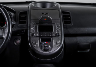 Подержанный автомобиль Kia Soul 2011 года (13 фото)
