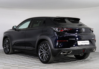 Подержанный автомобиль Changan UNI-T 2024 года (7 фото)