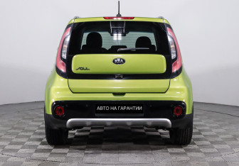 Подержанный автомобиль Kia Soul 2018 года (6 фото)