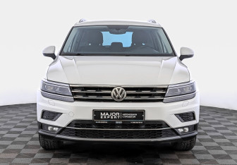 Подержанный автомобиль Volkswagen Tiguan 2018 года (2 фото)