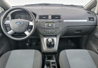 Подержанный автомобиль Ford C-MAX 2006 года (12 фото)