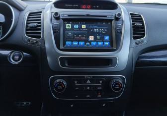 Подержанный автомобиль Kia Sorento 2014 года (15 фото)