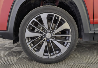 Подержанный автомобиль Changan CS35PLUS 2024 года (12 фото)