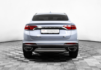 Подержанный автомобиль Geely Tugella 2022 года (6 фото)