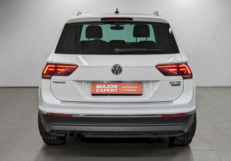 Подержанный автомобиль Volkswagen Tiguan 2017 года (6 фото)