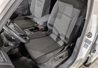 Подержанный автомобиль Volkswagen Tiguan 2020 года (20 фото)