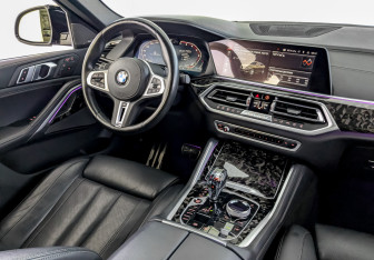 Подержанный автомобиль BMW X6 2020 года (27 фото)