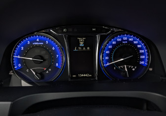 Подержанный автомобиль Toyota Camry Sedan 2015 года (16 фото)