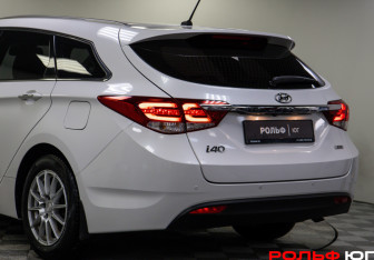 Подержанный автомобиль Hyundai i40 Wagon 2017 года (21 фото)