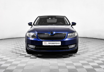 Подержанный автомобиль Skoda Octavia Liftback 2014 года (2 фото)