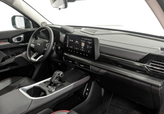 Подержанный автомобиль Haval H3 2025 года (13 фото)