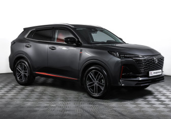 Подержанный автомобиль Changan UNI-S 2024 года (3 фото)
