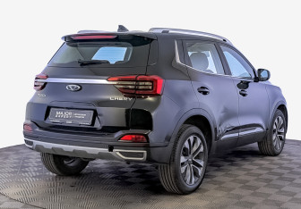 Подержанный автомобиль Chery Tiggo 4 2022 года (5 фото)