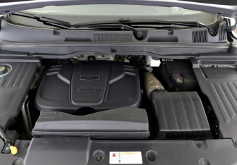 Подержанный автомобиль Geely Coolray 2023 года (9 фото)