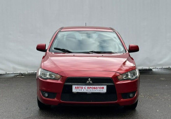 Подержанный автомобиль Mitsubishi Lancer Sedan 2008 года (2 фото)