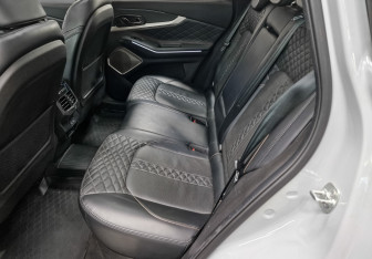 Подержанный автомобиль Exeed TXL 2022 года (17 фото)