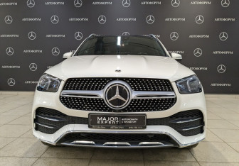 Подержанный автомобиль Mercedes-Benz GLE 2021 года (2 фото)