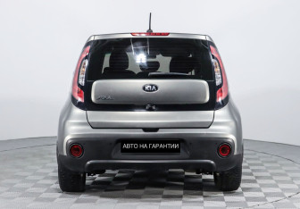 Подержанный автомобиль Kia Soul 2019 года (6 фото)