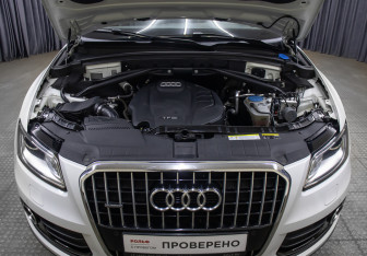 Подержанный автомобиль Audi Q5 2016 года (9 фото)