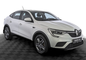Подержанный автомобиль Renault Arkana 2021 года (3 фото)