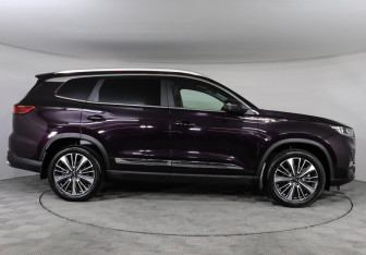 Подержанный автомобиль Chery Tiggo 8 Pro Max 2023 года (4 фото)