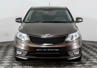 Подержанный автомобиль Kia Rio Hatchback 2015 года (2 фото)