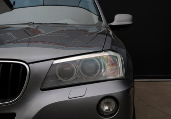 Подержанный автомобиль BMW X3 2013 года (18 фото)