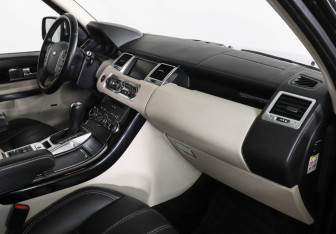 Подержанный автомобиль Land Rover Range Rover Sport 2013 года (10 фото)