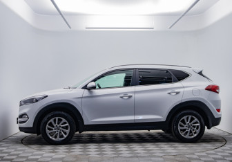 Подержанный автомобиль Hyundai Tucson 2018 года (8 фото)