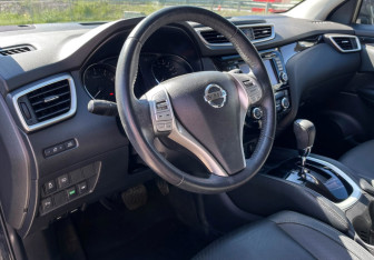 Подержанный автомобиль Nissan Qashqai 2018 года (13 фото)